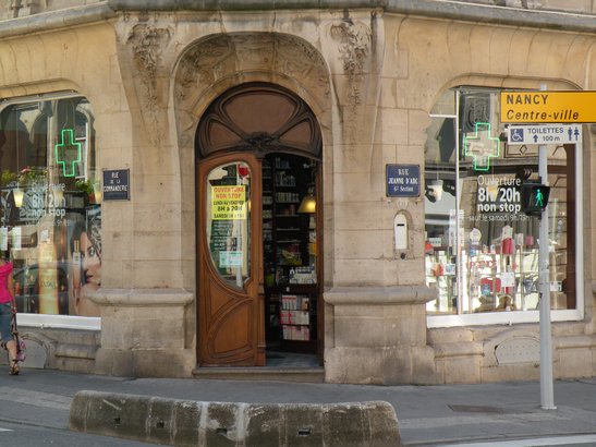 Art Nouveau